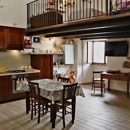 Twins' Historical Apartment 特雷维 外观 照片
