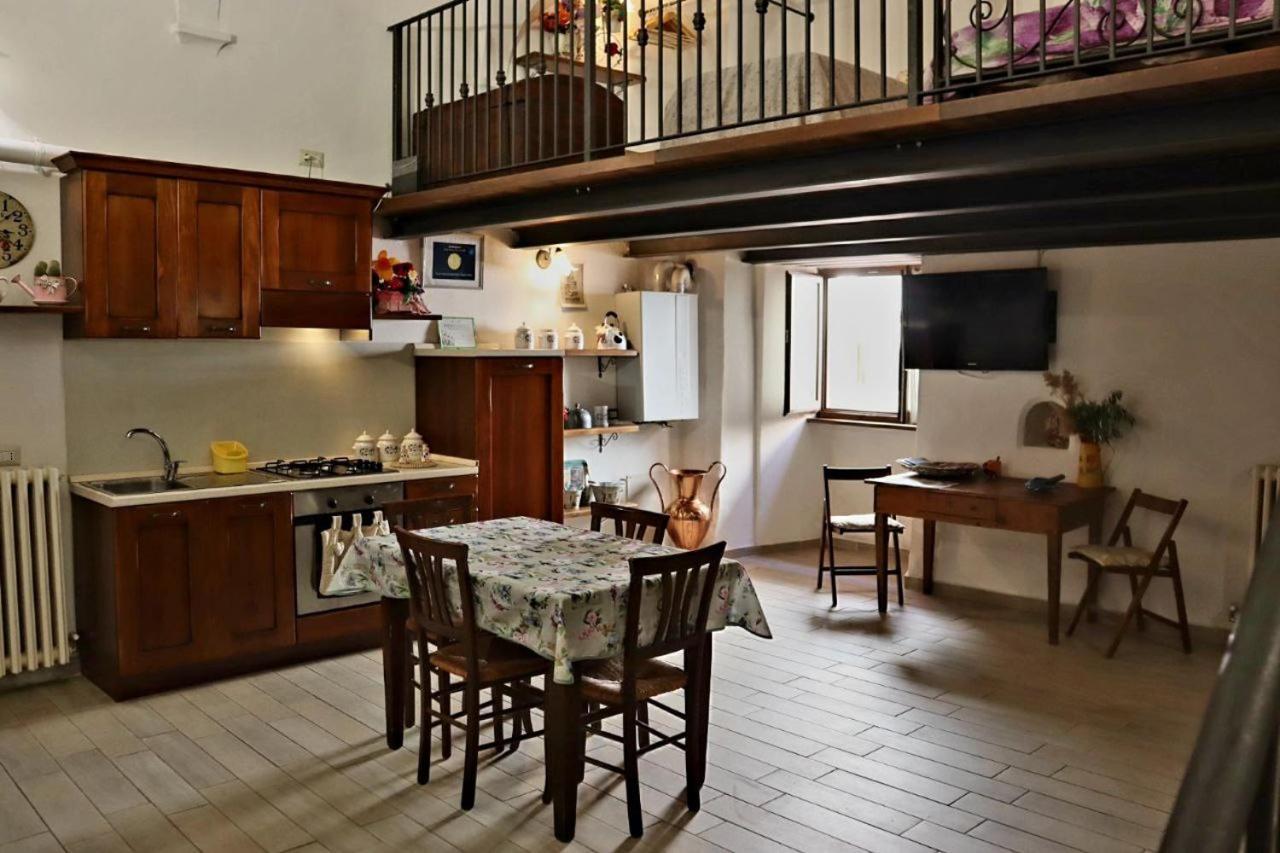 Twins' Historical Apartment 特雷维 外观 照片